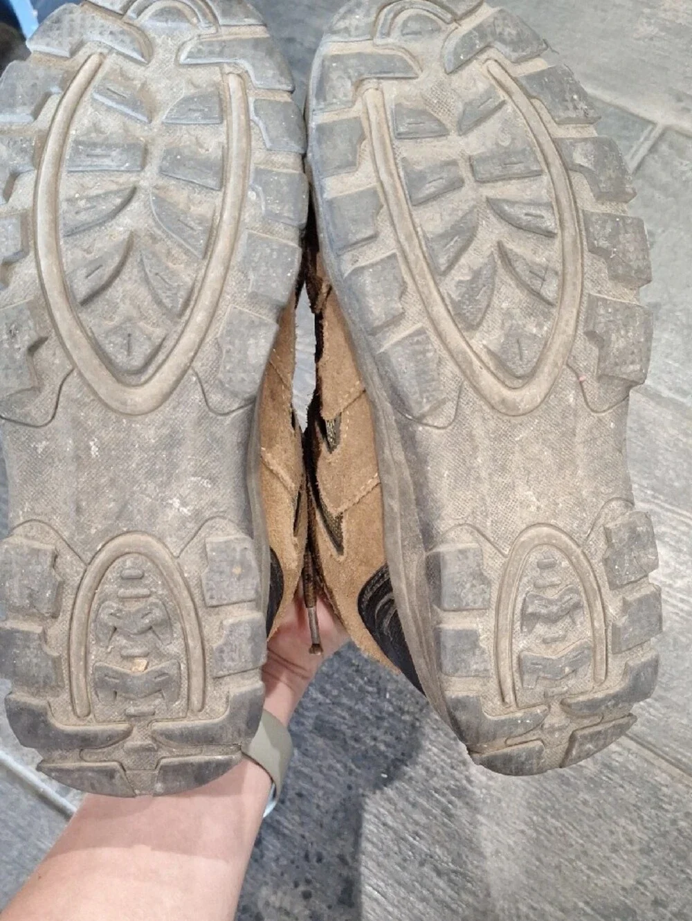 RedHead Tan and Black Trail Hiking Boots